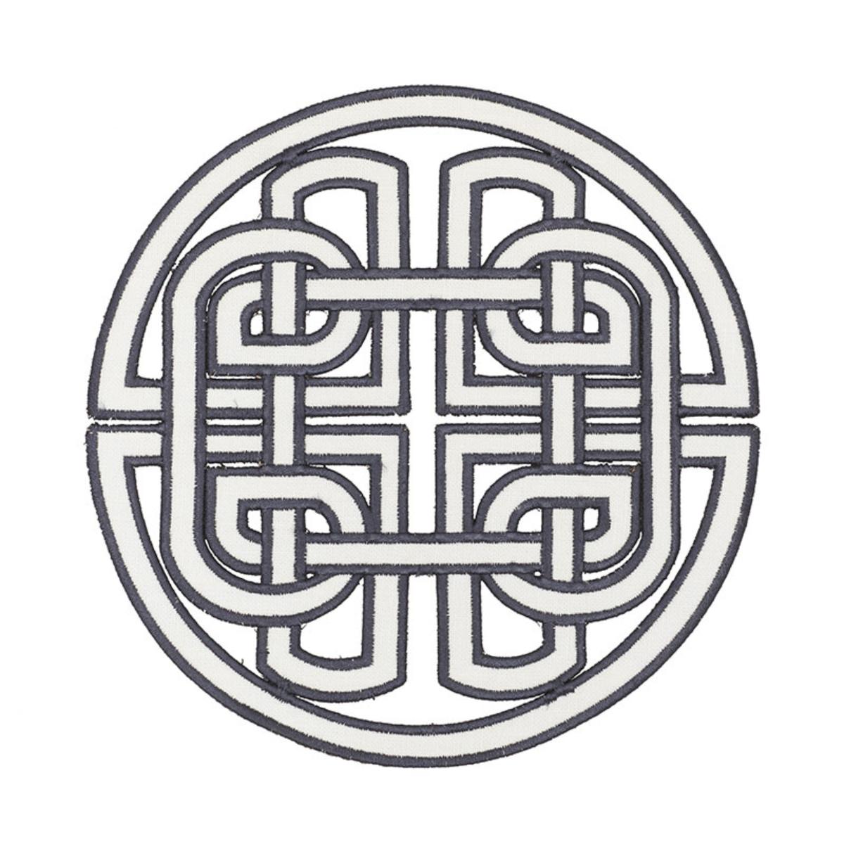 CHINOISERIE APPLIQUE SPECTATOR