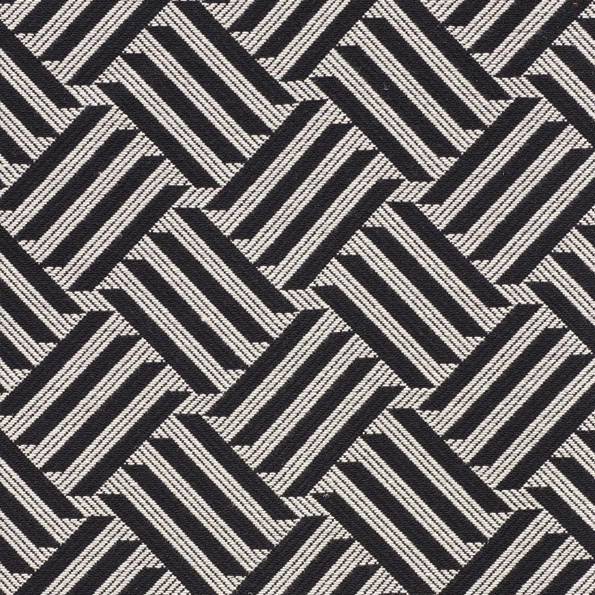 CROSS HATCH BLACK