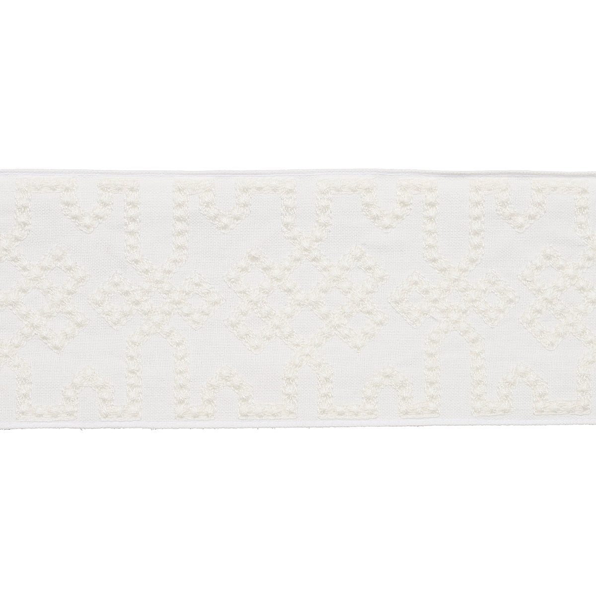 KNOTTED TRELLIS TAPE WHITE ON WHITE