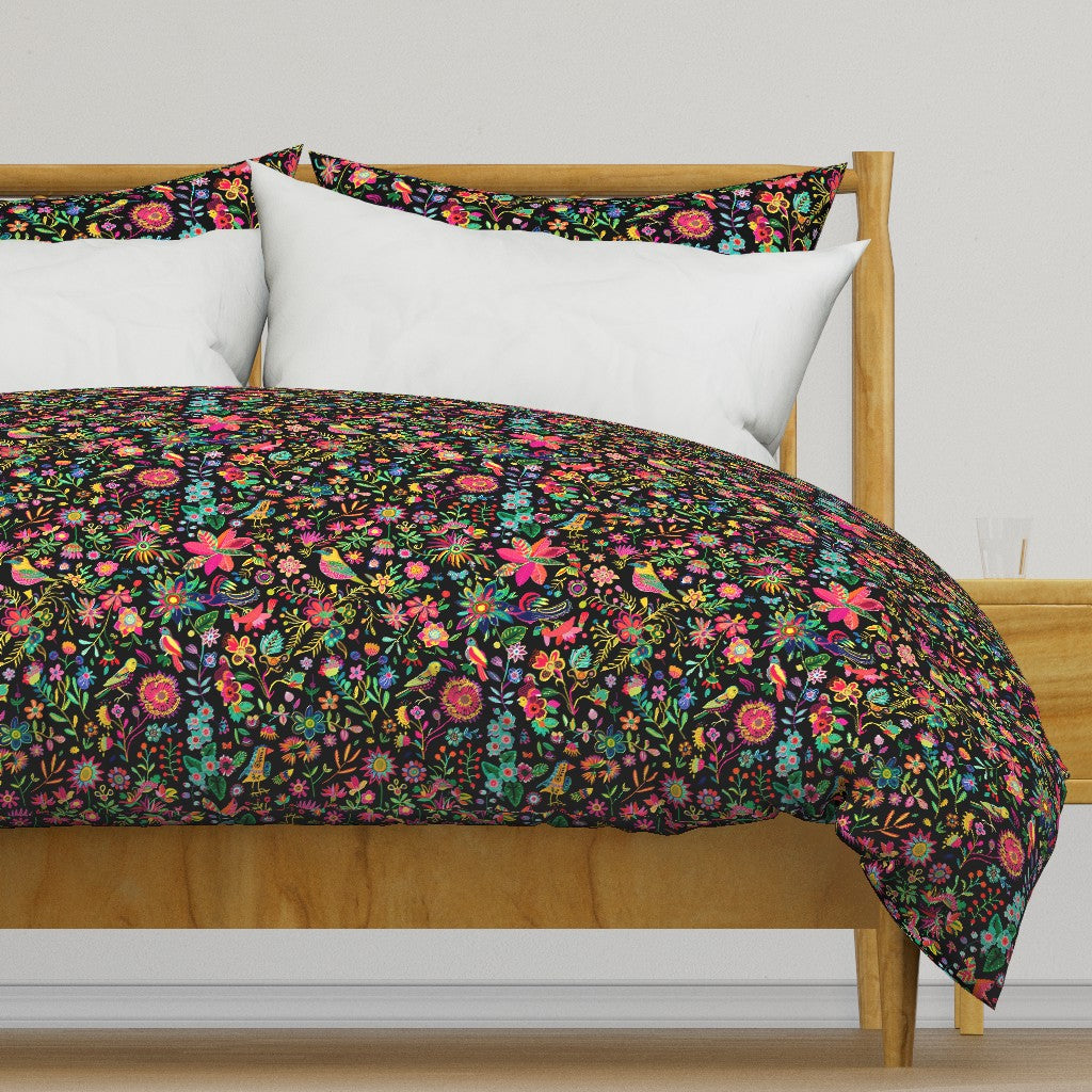 Atlanta Fabrics Kaleidoscope Multi Fabric | Atlanta Fabrics