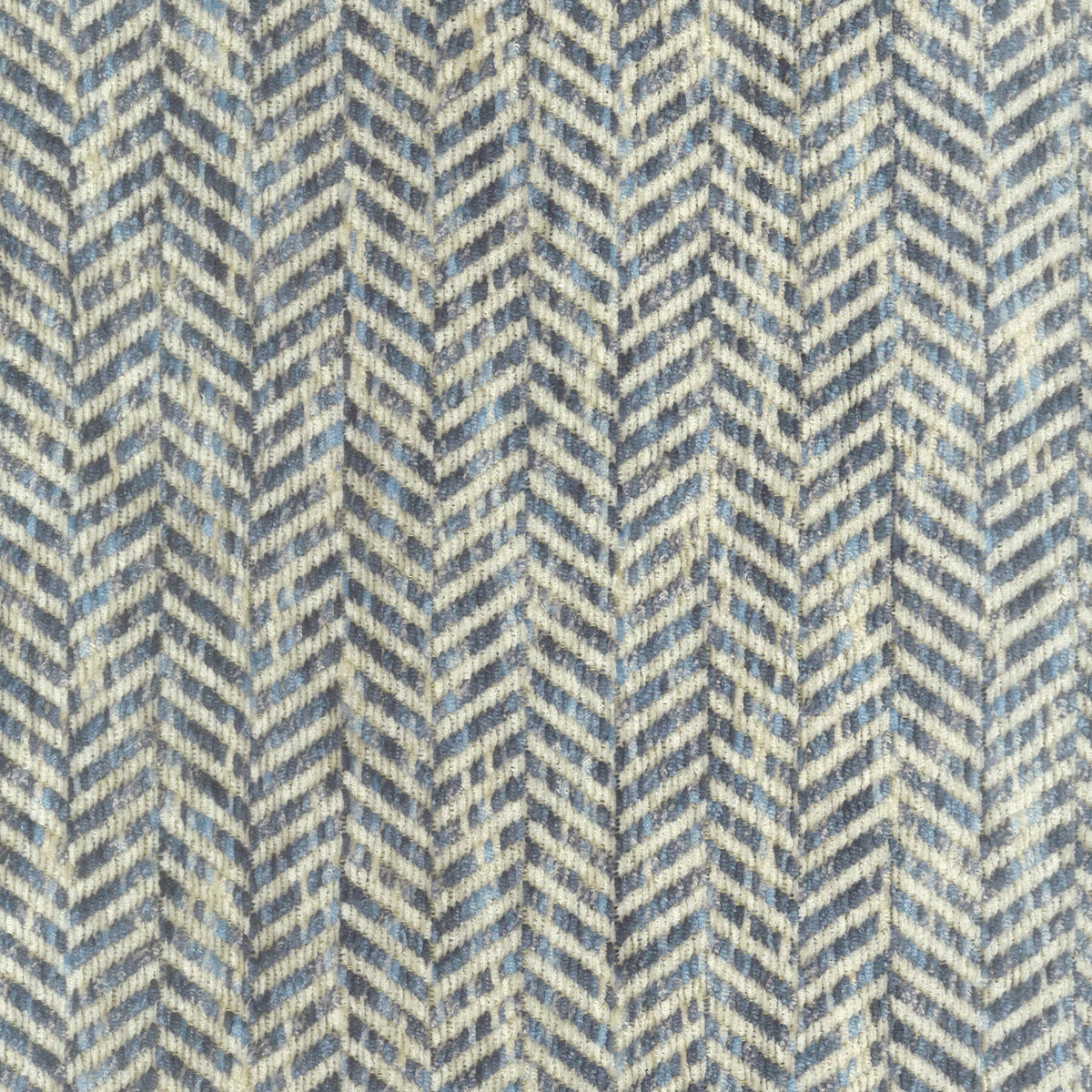 7671-04 CHENILLE HERRINGBONE