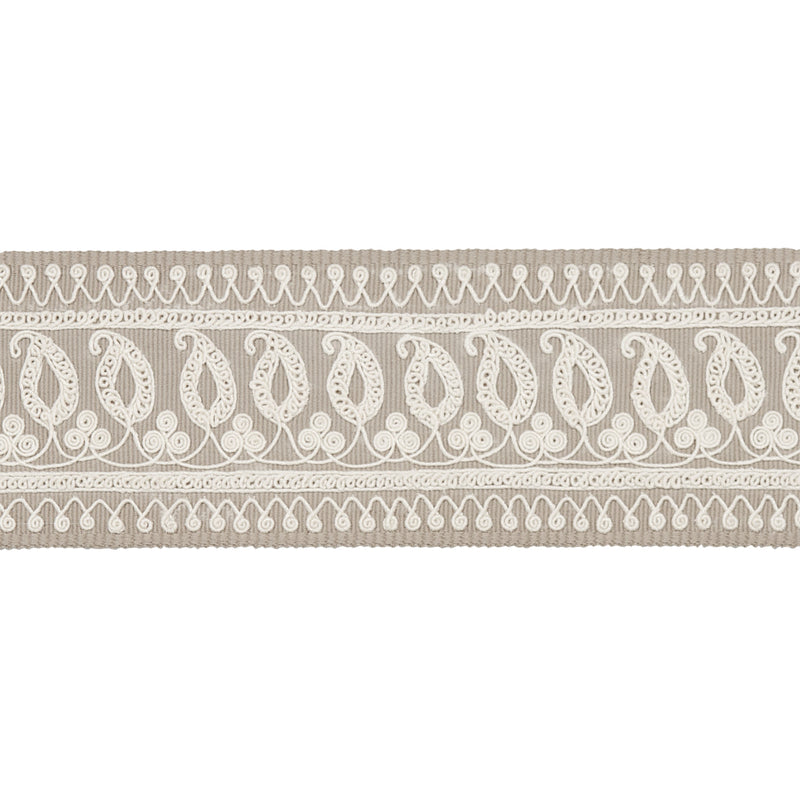 PAISLEY EMBROIDERED TAPE SAND