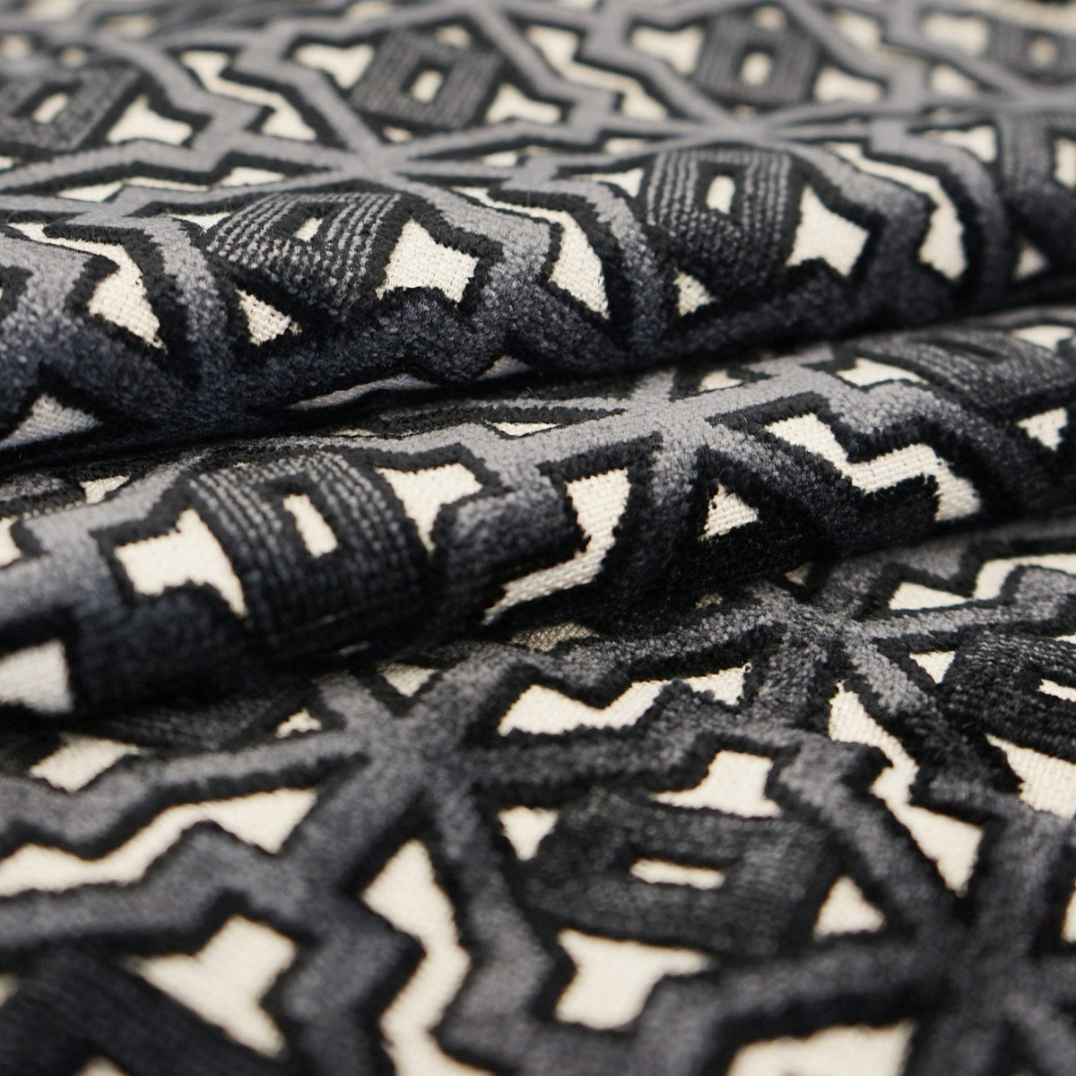 FOXTROT Charcoal