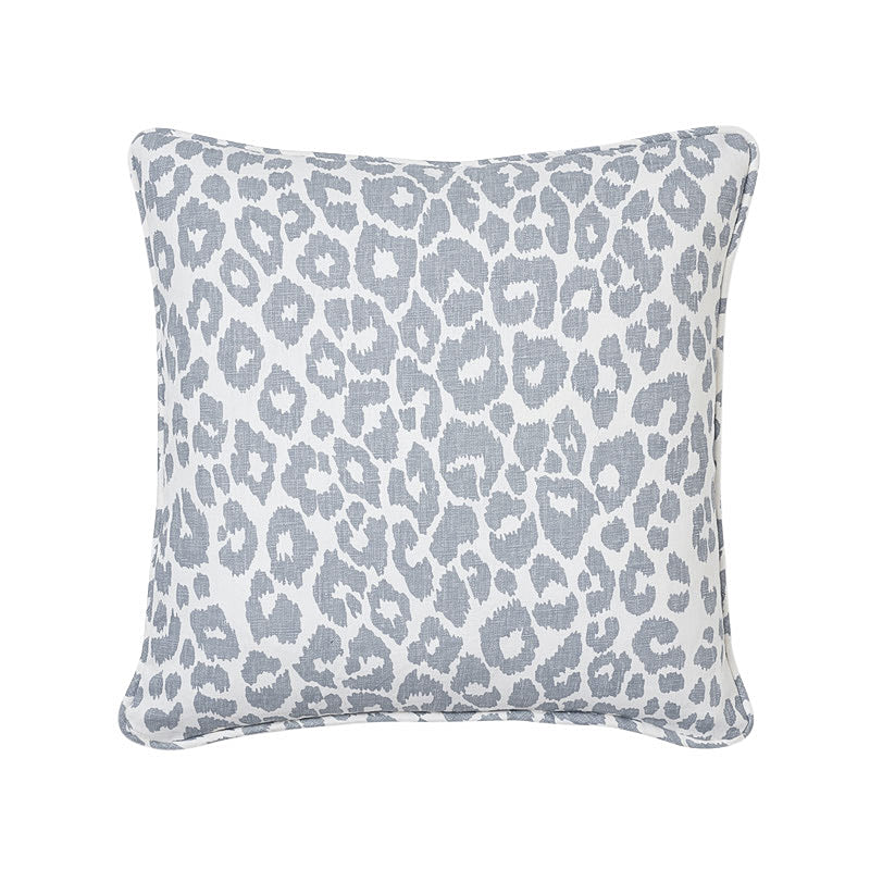 Iconic Leopard Pillow SKY